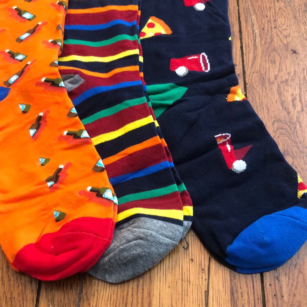 New In Box - FUN SOCKS 4 PACK - Picture 9 of 12
